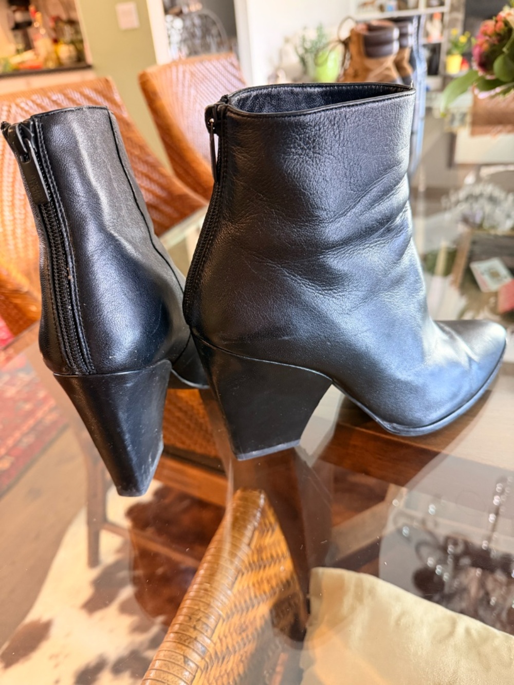 Stuart Weitzman Bedford Leather Ankle Booties Black Pointed Toe